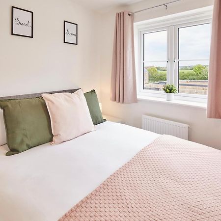 Host & Stay - Cayton Bay Cottage Buitenkant foto