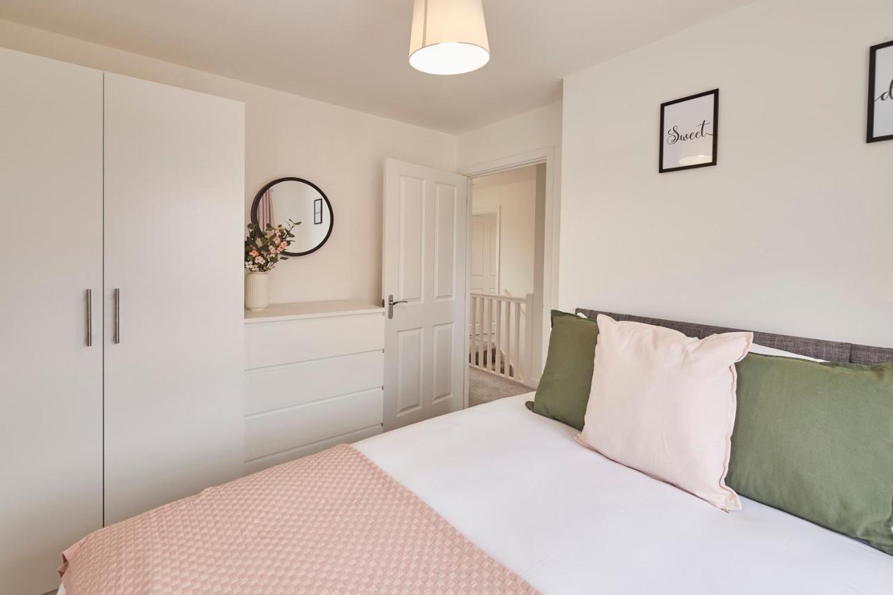 Host & Stay - Cayton Bay Cottage Buitenkant foto
