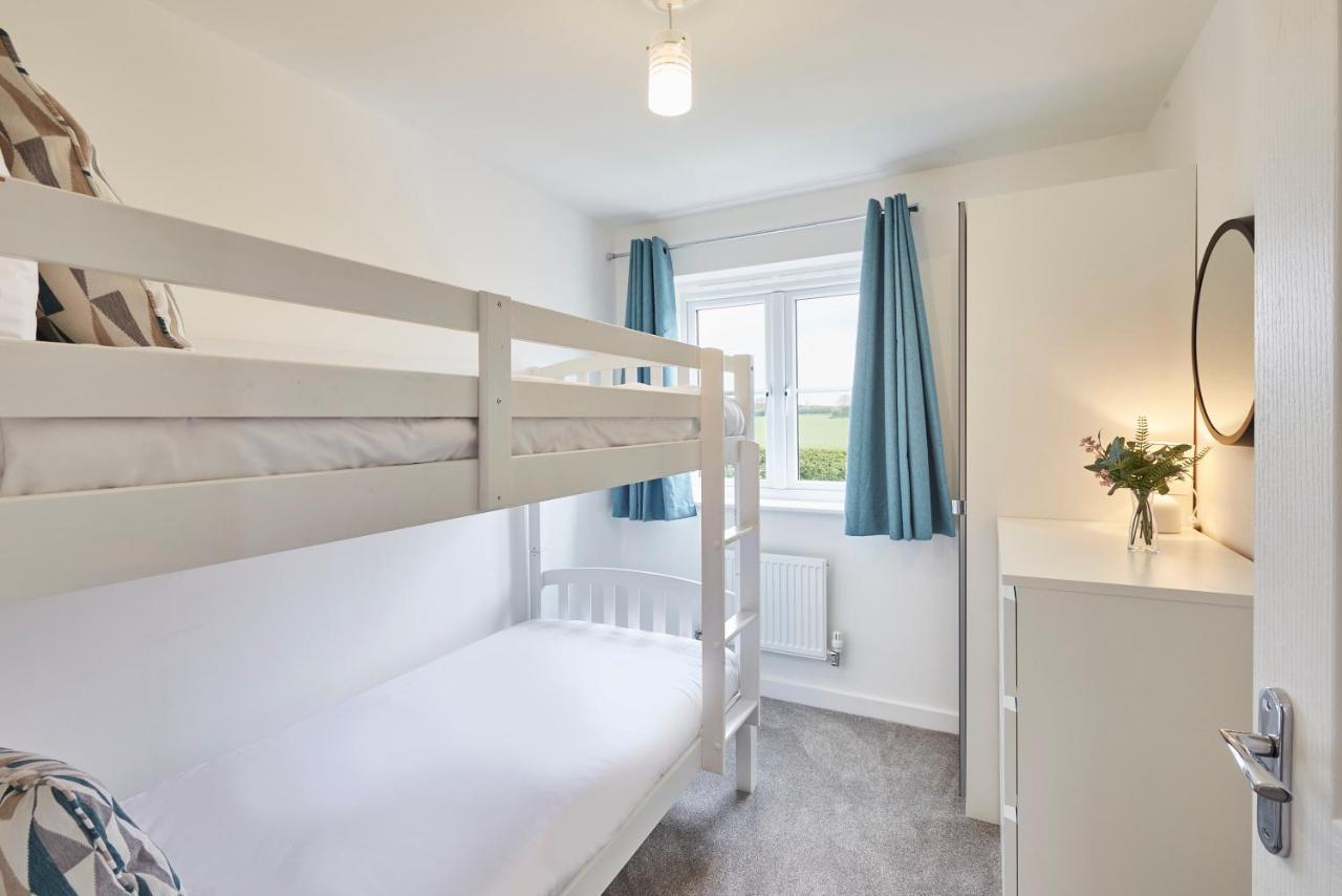 Host & Stay - Cayton Bay Cottage Buitenkant foto